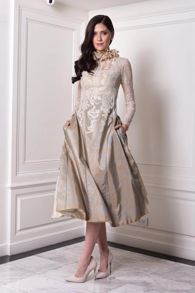 มารีญา พูลเลิศลาภ