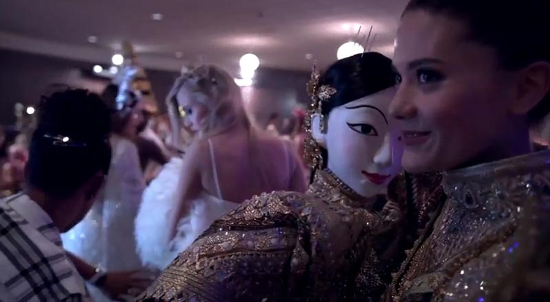 มารีญา พูลเลิศลาภ