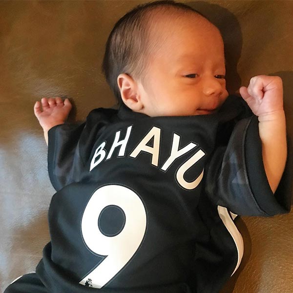 ชมพู่ น็อต น้องสายฟ้า น้องพายุ