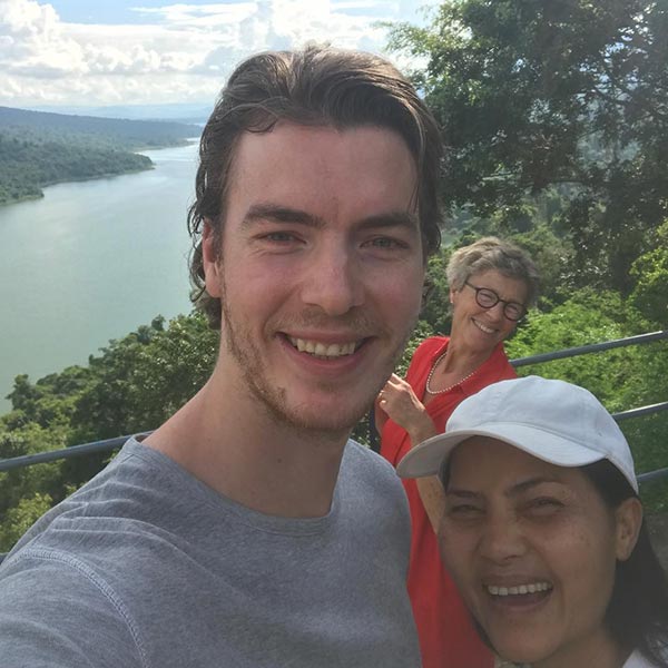 สุนารี ราชสีมา