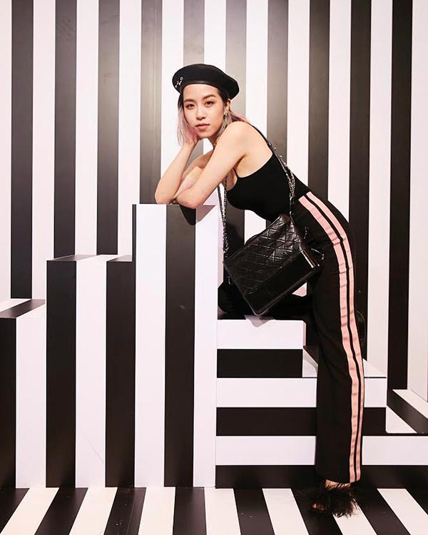 พลอย หอวัง