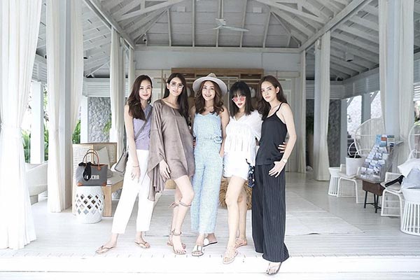 ดาราเที่ยวทะเล