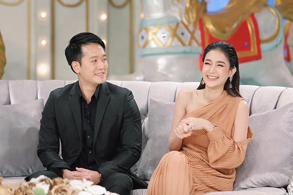 เนย โชติกา