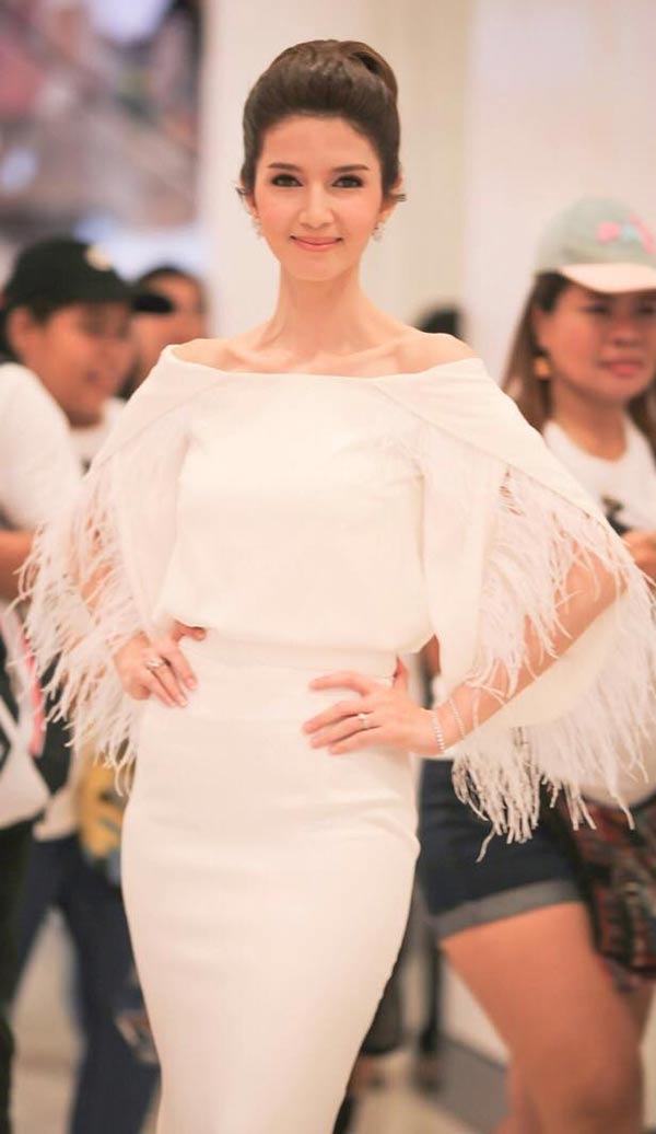 โบว์ แวนด้า