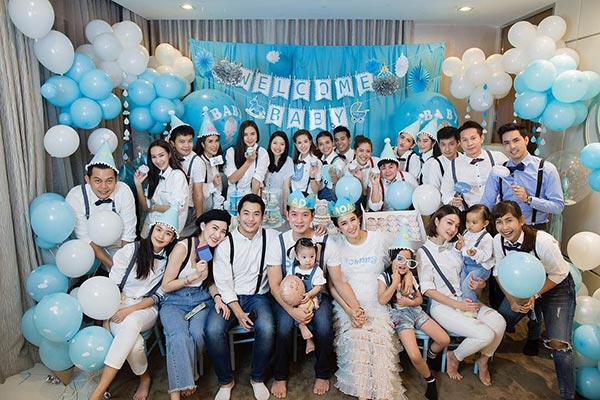 เนย ไฮโซอาร์ม