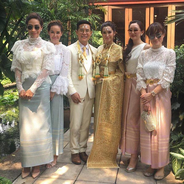 อีฟ พุทธิดา พลอย เฌอมาลย์