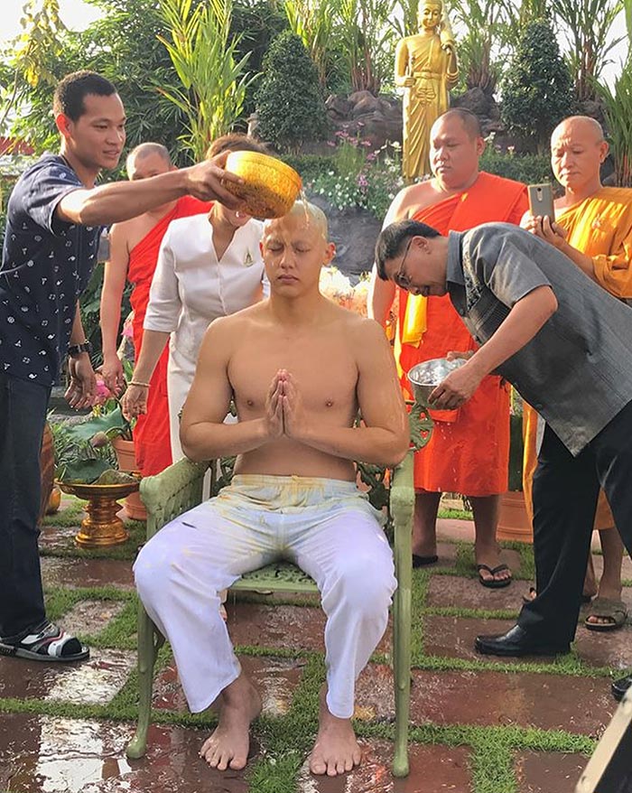 หมาก ปริญ บวช