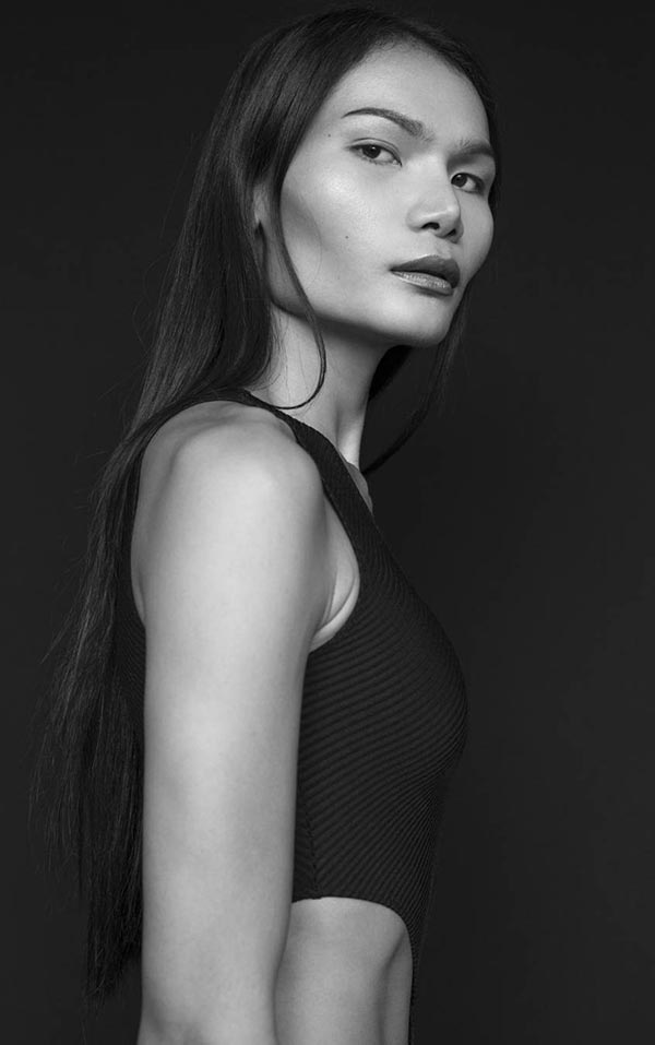 มีมี่ เทา