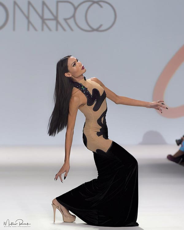 มีมี่ เทา