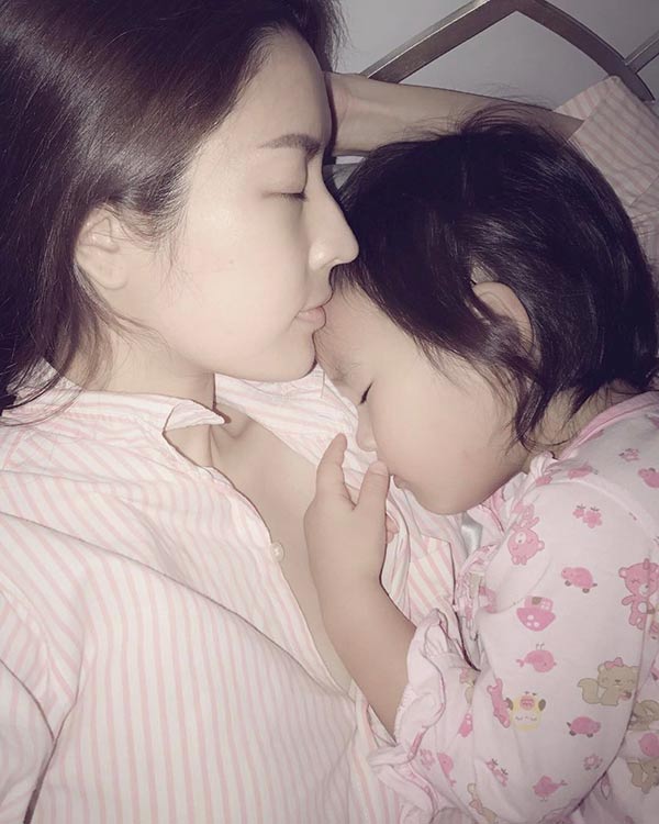 แอฟ สงกรานต์