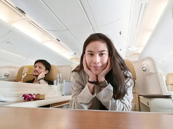 พิ้งกี้ ไฮโซเพชร