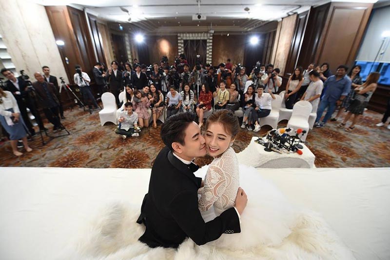 แอปเปิ้ล สีสะเหงียน ฟลุค จิระ