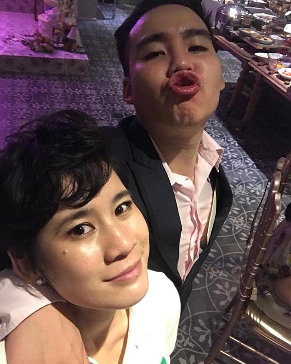 เวฟ สาริน บุ้ง สะธี