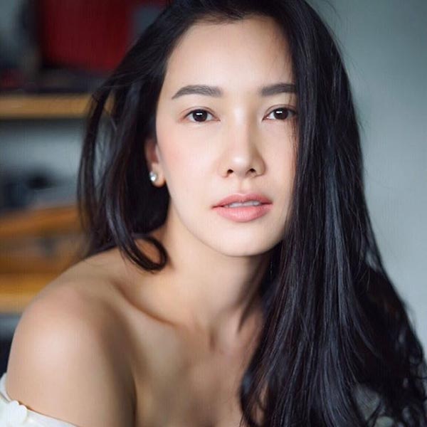 นุ่น วรนุช