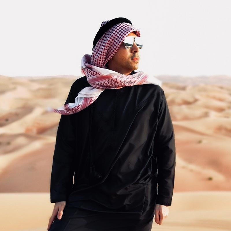 แซม ยุรนันท์