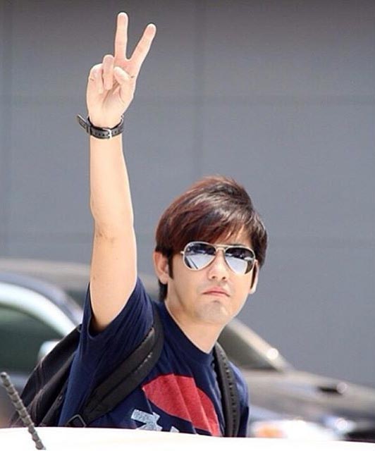 หนุ่ม ศรราม 