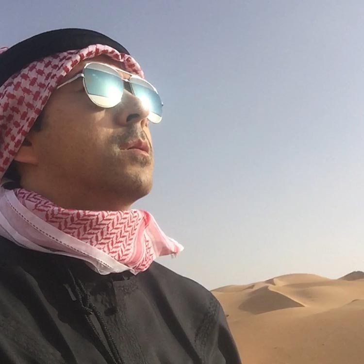 แซม ยุรนันท์