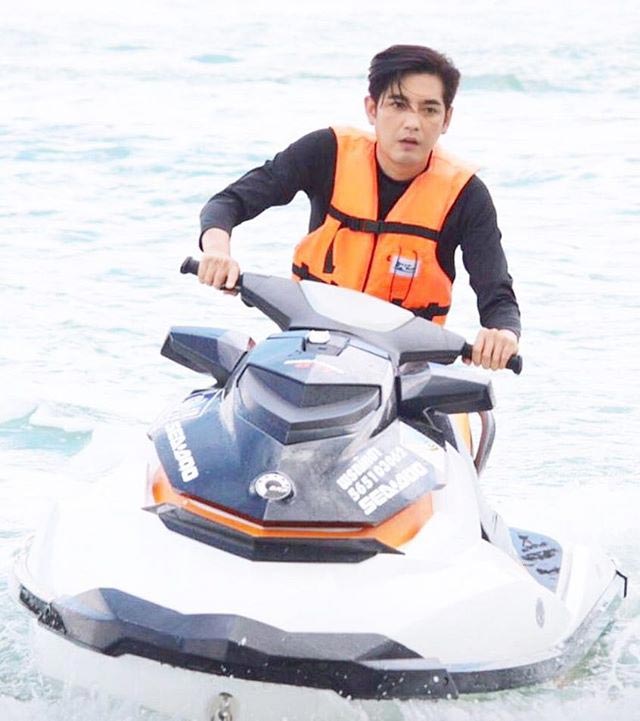 หนุ่ม ศรราม 