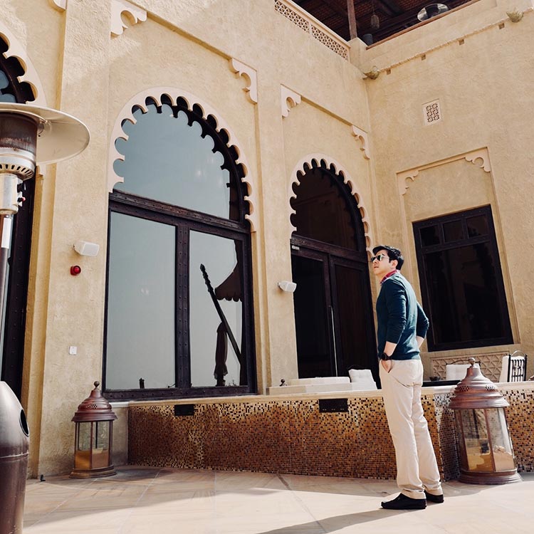 แซม ยุรนันท์