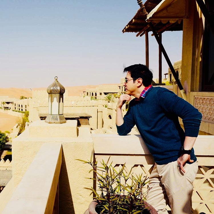 แซม ยุรนันท์