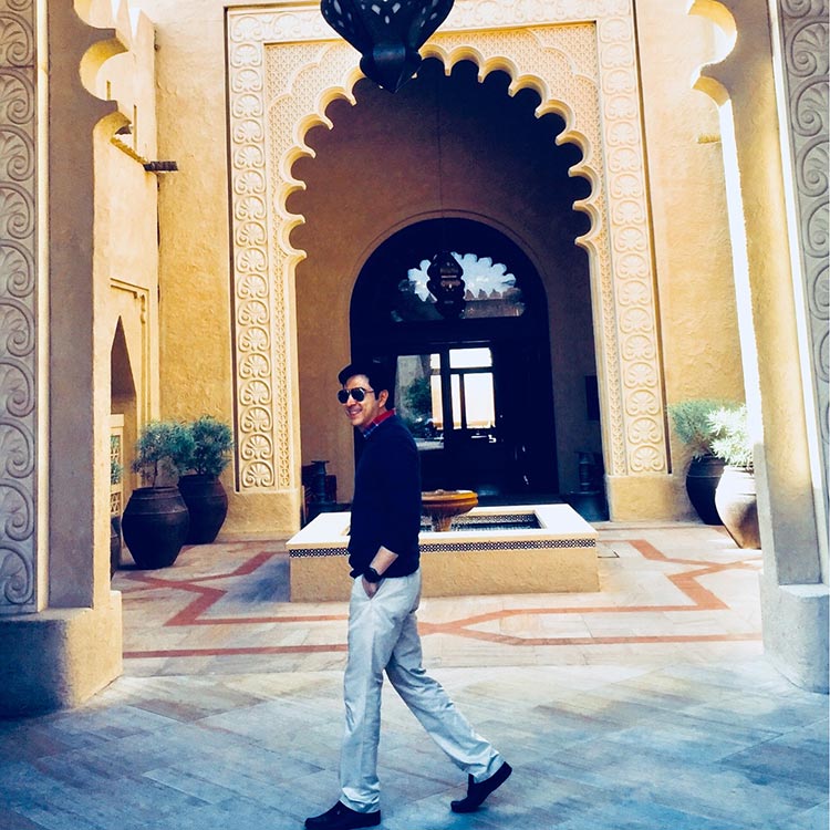 แซม ยุรนันท์