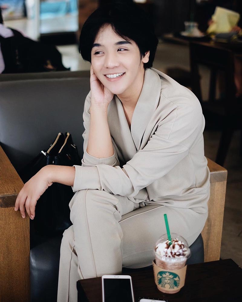 ลุกซ์ ชาญวิทย์