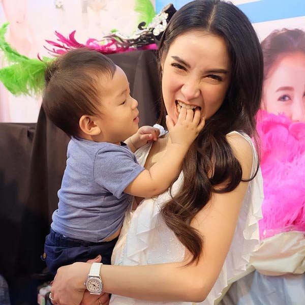 น้องเรซซิ่ง