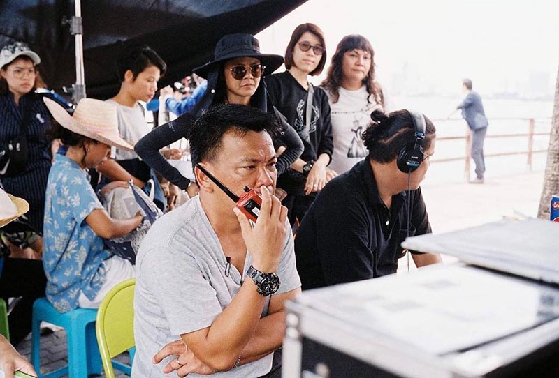 ละครล่า