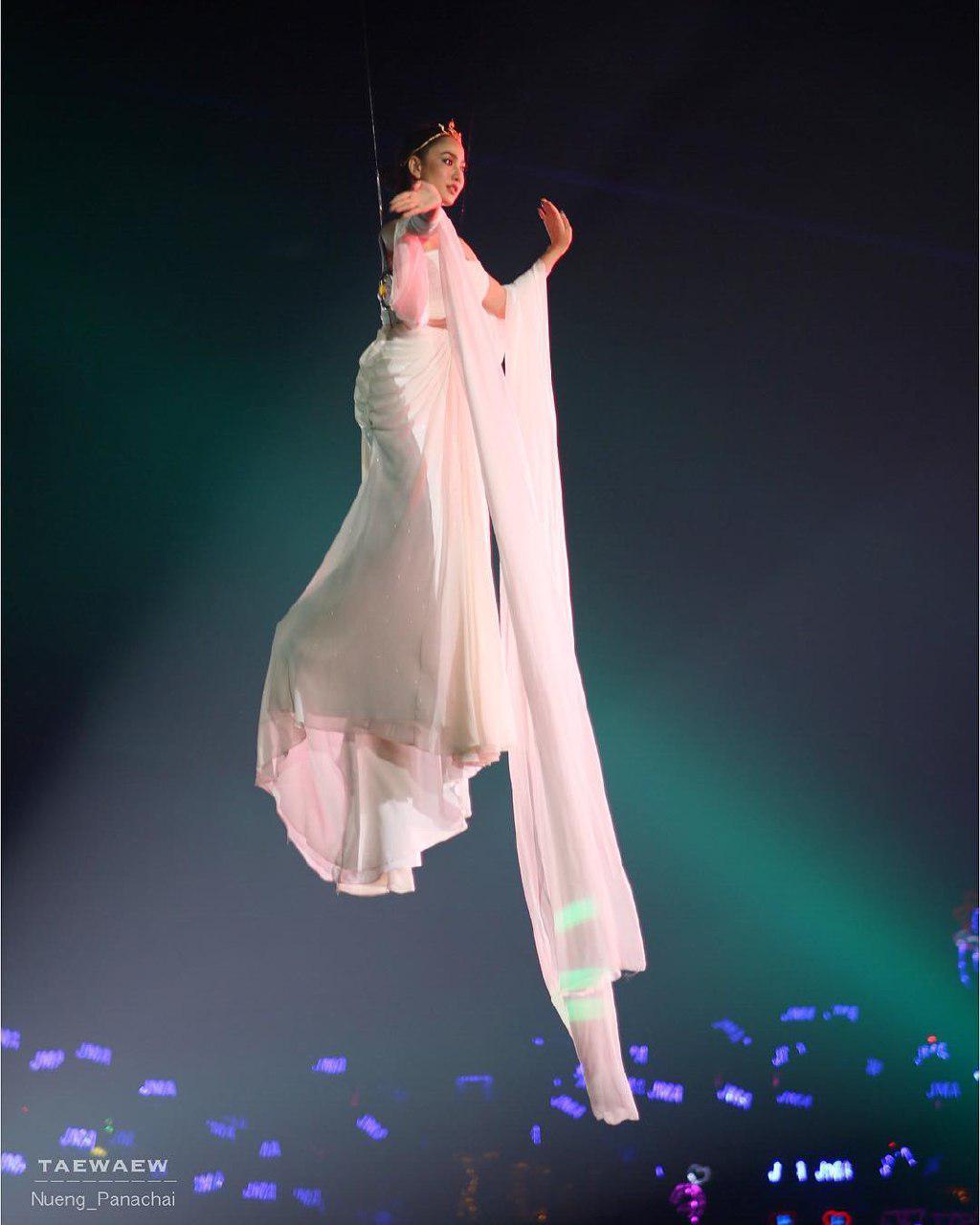 แต้ว ณฐพร 