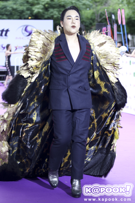 ดีเจบุ๊กโกะ