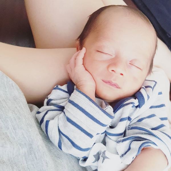 ลูกชมพู่