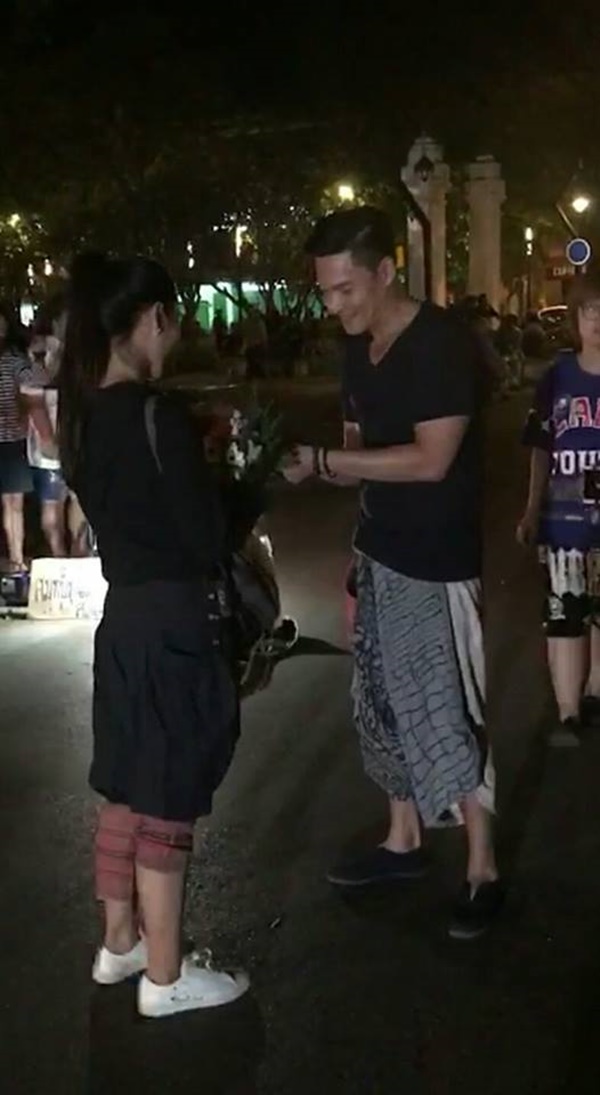   เอิร์ธ ณัฐนันท์  แอ้ม ศิรประภา 