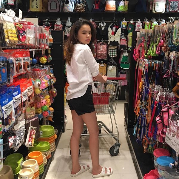 น้องแอลลี่ 