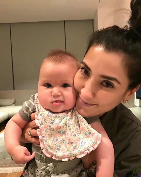  แองจี้ เฮสติ้งส์