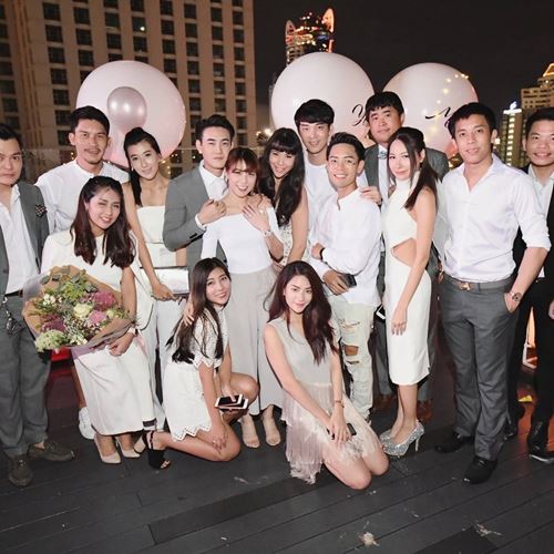 ฟลุค จิระ แอปเปิ้ล สีสะเหงียน แต่งงาน 