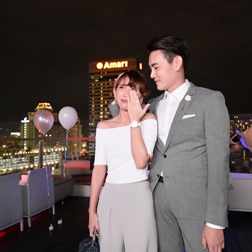ฟลุค จิระ แอปเปิ้ล สีสะเหงียน แต่งงาน 