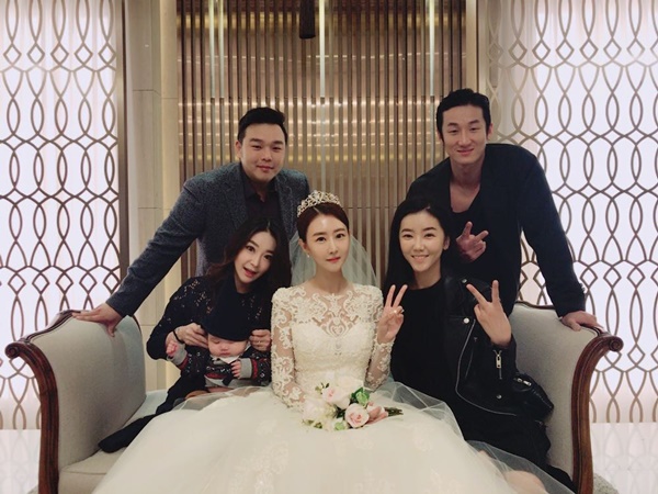 งานแต่งงาน อ้วน รังสิต 