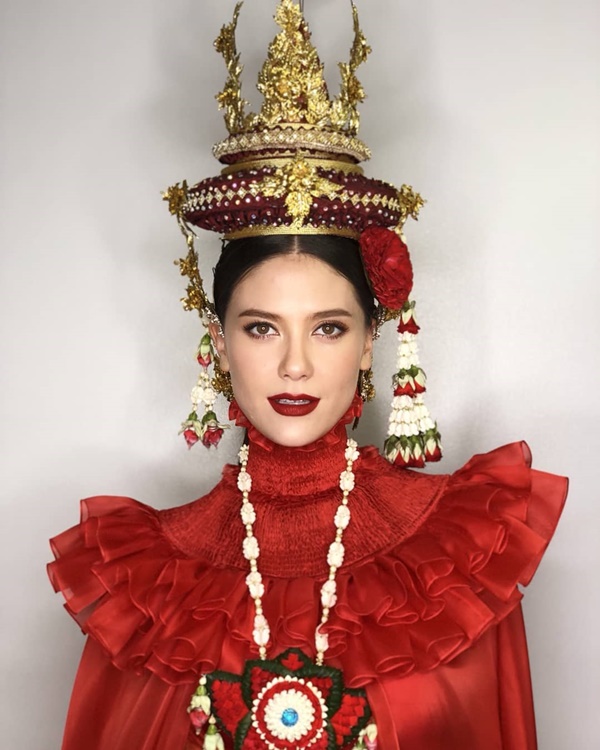  นุ่น วรนุช แอฟ ทักษอร มารีญา น้ำตาล ชลิตา