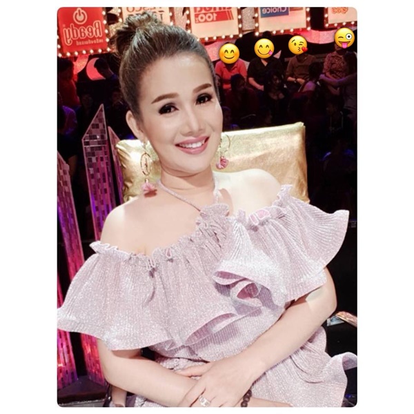 จิ้งหรีดขาว วงศ์เทวัญ