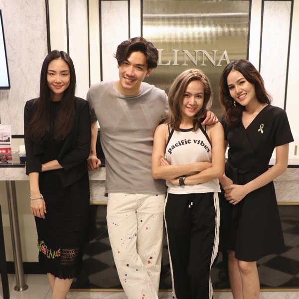  เป๊ก - นิว แต่งงานกลางทุ่งนา