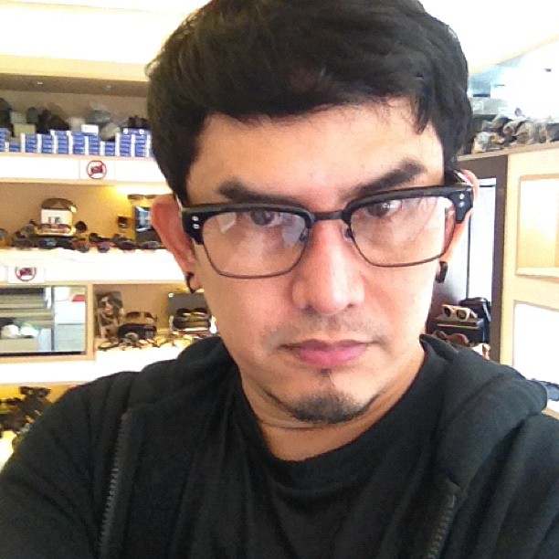 เทพพิทักษ์ แอสละ  