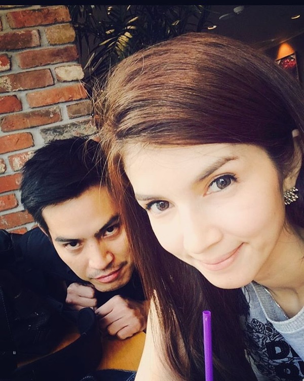  โบว์ แวนด้า