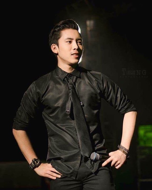   เบิ้ล ปทุมราช 