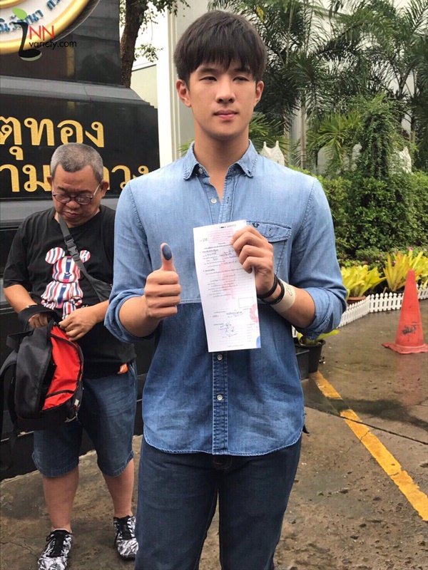 ดาราเกณฑ์ทหาร