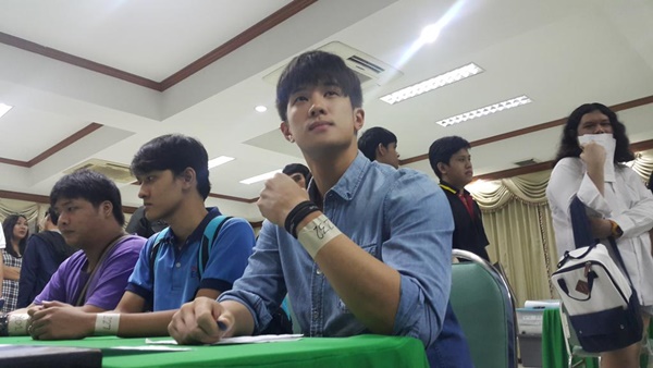 ดาราเกณฑ์ทหาร