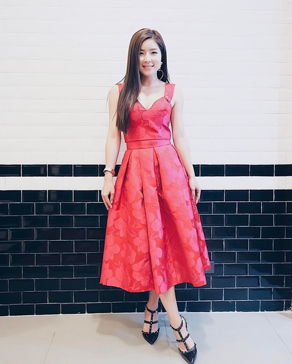 พชร์ อานนท์ จียอน