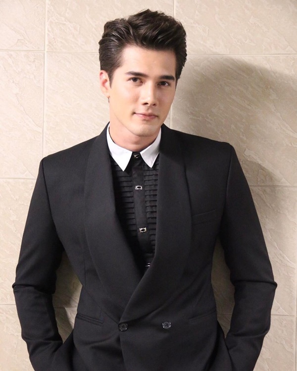  มิกค์ ทองระย้า 