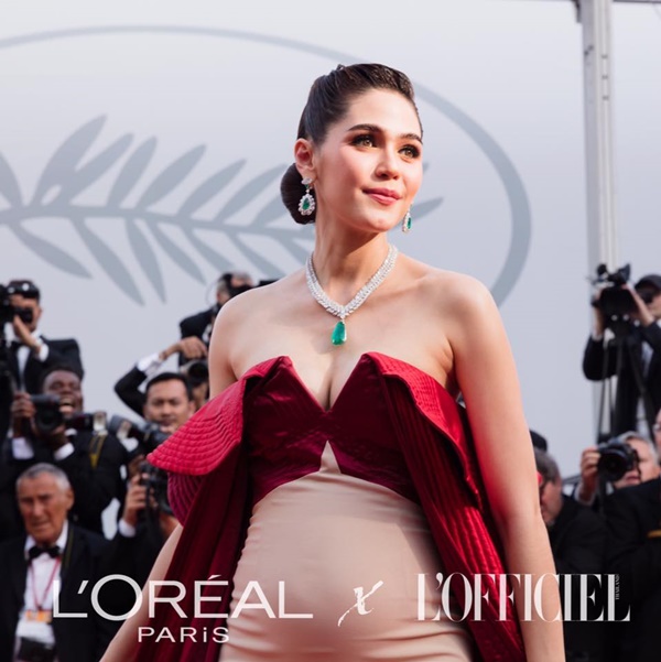 ชมพู่ พรมแดงเมืองคานส์ 