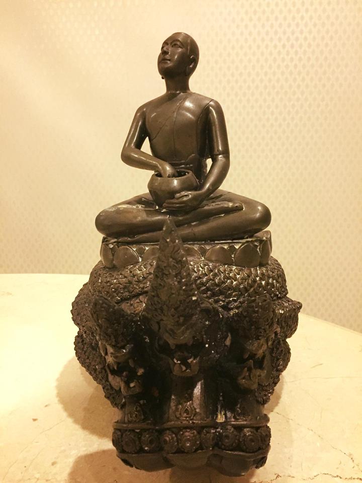 ในวันเพ็ญพุธ วันวิสาขบูชา 