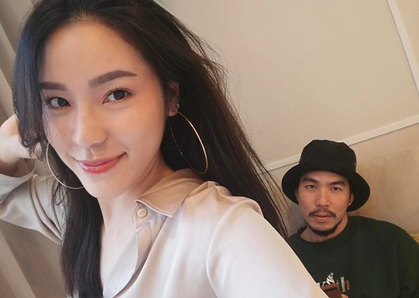 เผือก พงศธร